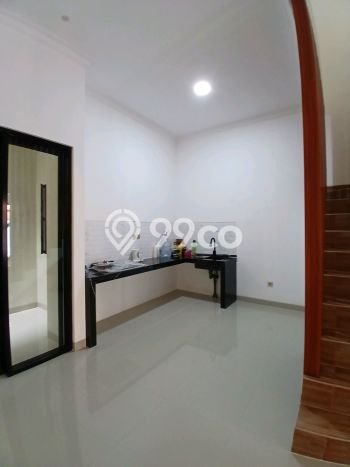 Rumah Modern 4 KT di Pondok Kelapa Jakarta Timur Unfurnished Rumah Modern 4 KT di Pondok Kelapa Jakarta Timur Unfurnished