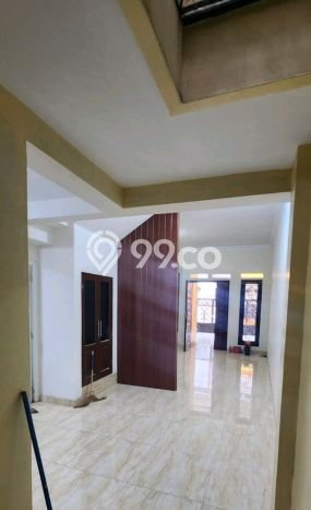 Rumah Mewah LB 180m2 Siap Pakai Desain Elegan di Rawamangun, Jakarta Timur Rumah Mewah LB 180m2 Siap Pakai Desain Elegan di Rawamangun, Jakarta Timur