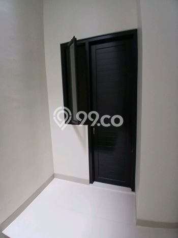 Rumah Modern 4 KT di Pondok Kelapa Jakarta Timur Unfurnished Rumah Modern 4 KT di Pondok Kelapa Jakarta Timur Unfurnished