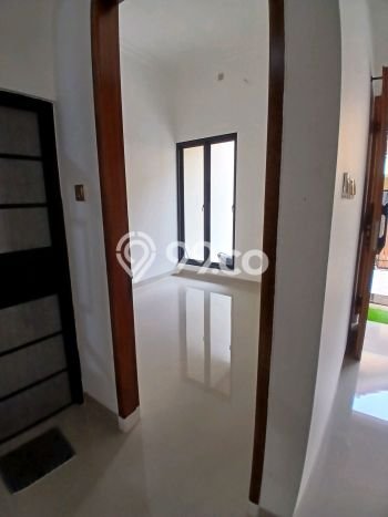 Rumah Modern 4 KT di Pondok Kelapa Jakarta Timur Unfurnished Rumah Modern 4 KT di Pondok Kelapa Jakarta Timur Unfurnished