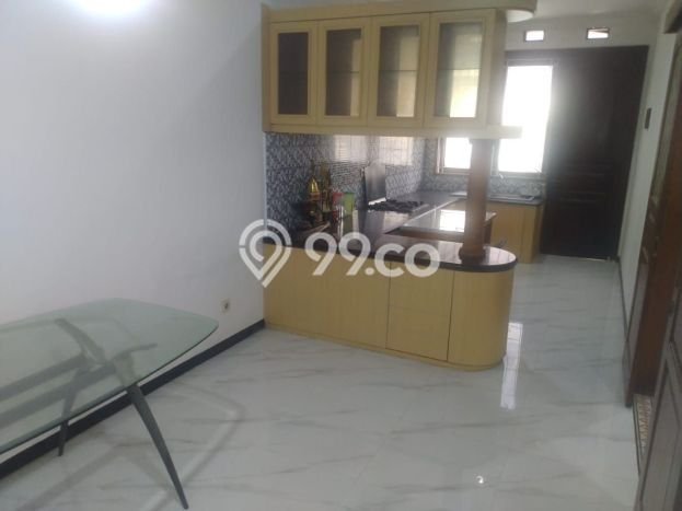 Dijual Rumah Premium dengan Fasilitas Sekitar Lengkap di Duren Sawit, Jakarta Timur Dijual Rumah Premium dengan Fasilitas Sekitar Lengkap di Duren Sawit, Jakarta Timur