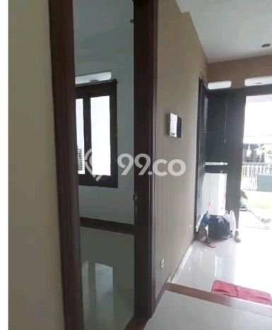 Dijual Hunian Rumah Terawat 3 KT di Pondok Bambu, Jakarta Timur Dijual Hunian Rumah Terawat 3 KT di Pondok Bambu, Jakarta Timur