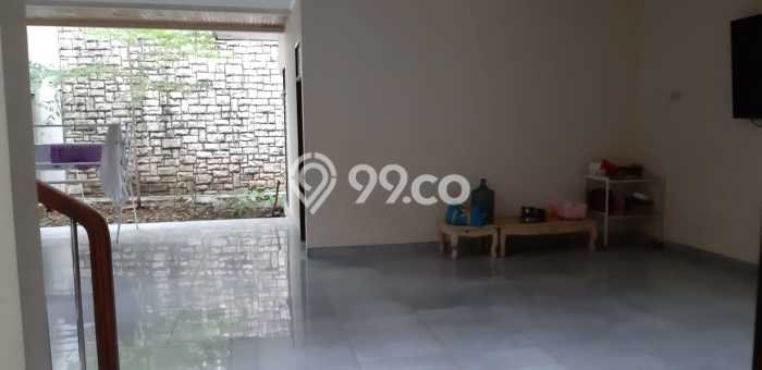 Sewa Rumah Murah di Green garden Jakarta Barat dengan 4 KT Sewa Rumah Murah di Green garden Jakarta Barat dengan 4 KT