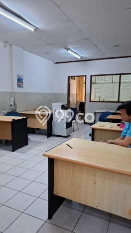 Ruko bagus disewakan di Kebon Jeruk Jakarta Barat dengan LB 504m2 harga sewa terbaik Ruko bagus disewakan di Kebon Jeruk Jakarta Barat dengan LB 504m2 harga sewa terbaik