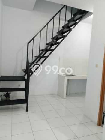 Siap Huni Rumah Mewah 8 Kamar di Cengkareng Dekat ke Mana Pun Siap Huni Rumah Mewah 8 Kamar di Cengkareng Dekat ke Mana Pun