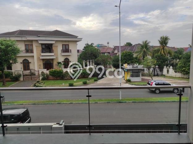 Rumah Luxury Modern Tanpa Renovasi di Banjar Wijaya Tangerang Rumah Luxury Modern Tanpa Renovasi di Banjar Wijaya Tangerang