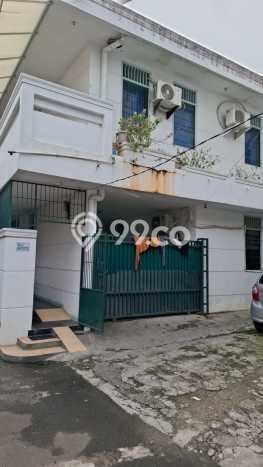 Dijual Hunian Rumah Nyaman 7 Kamar di Tomang, Jakarta Barat Dijual Hunian Rumah Nyaman 7 Kamar di Tomang, Jakarta Barat