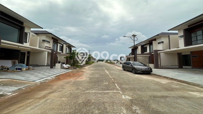 KESEMPATAN EMAS! Rumah area Nagoya, Batam, LT 144m² LB 128m² KESEMPATAN EMAS! Rumah area Nagoya, Batam, LT 144m² LB 128m²
