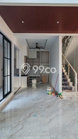 Rumah Modern area Batam Centre, Batam, LT 180m² LB 285m² Rumah Modern area Batam Centre, Batam, LT 180m² LB 285m²