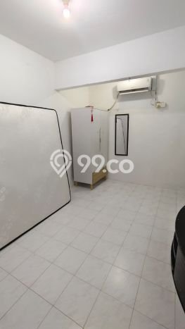 Rumah di Bengkong, Dekat Stasiun, 1 KM, Luas 84m² Bangunan 60m² Rumah di Bengkong, Dekat Stasiun, 1 KM, Luas 84m² Bangunan 60m²