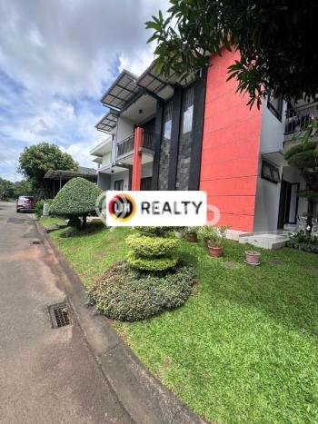 Rumah Area Nyaman di BSD City, Tangerang, Luas 187m2m² LB 210m2m² Rumah Area Nyaman di BSD City, Tangerang, Luas 187m2m² LB 210m2m²