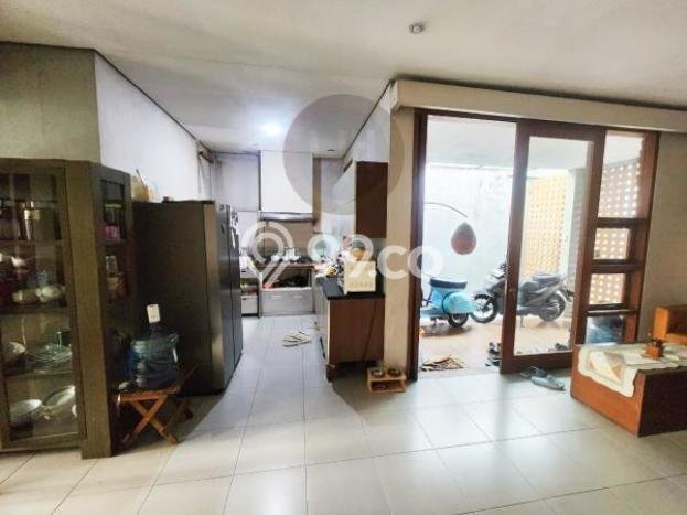 Ready to Use! Luxury House LT 250m2 Desain Elegan di BSD City Ready to Use! Luxury House LT 250m2 Desain Elegan di BSD City