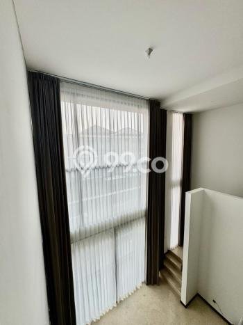 Rumah Elit Modern Siap Huni di BSD City Tangerang Rumah Elit Modern Siap Huni di BSD City Tangerang
