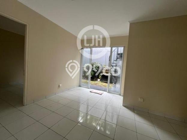 Jarang Ada! Rumah Kontrakan 3 Kamar Bagus Siap Huni BSD City Jarang Ada! Rumah Kontrakan 3 Kamar Bagus Siap Huni BSD City