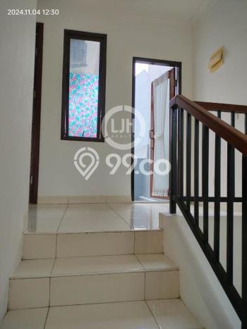 Disewakan Rumah Murah di BSD City Tangerang dengan 3 KT Disewakan Rumah Murah di BSD City Tangerang dengan 3 KT