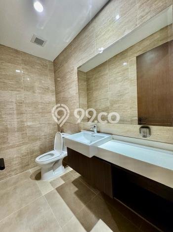 Rumah Elit Modern Siap Huni di BSD City Tangerang Rumah Elit Modern Siap Huni di BSD City Tangerang