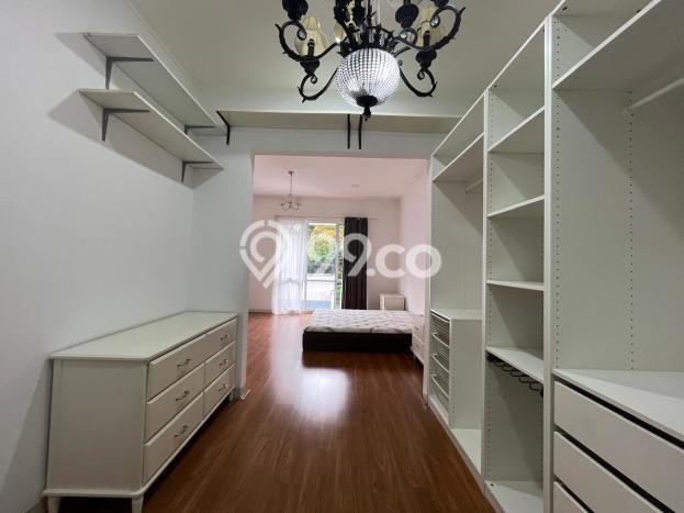 HUNIAN PILIHAN! Rumah kawasan BSD Foresta, 3 KM, Lingkungan Asri, LT 220m² Bangunan 230m² HUNIAN PILIHAN! Rumah kawasan BSD Foresta, 3 KM, Lingkungan Asri, LT 220m² Bangunan 230m²