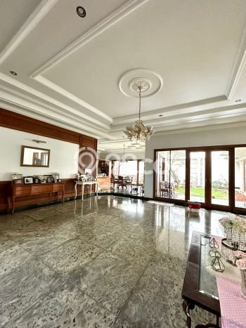 Rumah Luxury Modern Siap Huni di Intercon Jakarta Barat Rumah Luxury Modern Siap Huni di Intercon Jakarta Barat