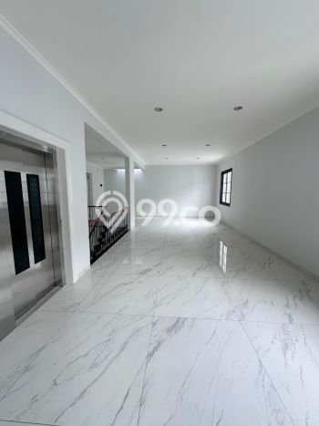 Jual Rumah Mewah Elegan Dengan View Cantik di Alam Sutera, Tangerang Jual Rumah Mewah Elegan Dengan View Cantik di Alam Sutera, Tangerang