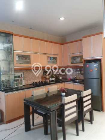 Jual Rumah Luas Elegan Dengan View Cantik di Tomang, Jakarta Barat Jual Rumah Luas Elegan Dengan View Cantik di Tomang, Jakarta Barat