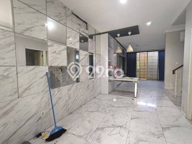 Rumah Modern 4 KT LT 90m2 di Gading Serpong Rumah Modern 4 KT LT 90m2 di Gading Serpong