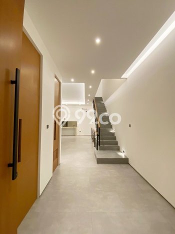 Rumah Luxury Modern Tanpa Renovasi di Sunter Jakarta Utara Rumah Luxury Modern Tanpa Renovasi di Sunter Jakarta Utara