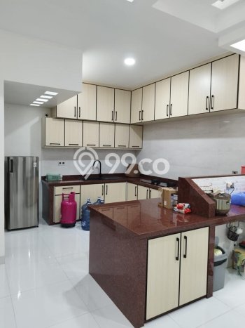 Dijual Rumah Mewah Megah Dengan View Eksklusif di Pantai Indah Kapuk, Jakarta Utara Dijual Rumah Mewah Megah Dengan View Eksklusif di Pantai Indah Kapuk, Jakarta Utara