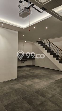 Rumah Luxury Modern Tanpa Renovasi di Sunter Jakarta Utara Rumah Luxury Modern Tanpa Renovasi di Sunter Jakarta Utara