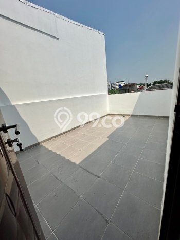 Rumah Modern 2 Kamar LT 67m2 di Duri Kepa Rumah Modern 2 Kamar LT 67m2 di Duri Kepa