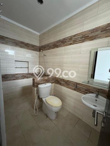 Disewakan! Rumah 3 Kamar Tidur &
3 Kamar Mandi di Graha Raya Bintaro, Tangerang Selatan Disewakan! Rumah 3 Kamar Tidur &
3 Kamar Mandi di Graha Raya Bintaro, Tangerang Selatan