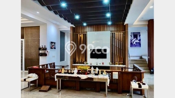 Rumah Luxury Modern Tanpa Renovasi di Pantai Indah Kapuk Jakarta Utara Rumah Luxury Modern Tanpa Renovasi di Pantai Indah Kapuk Jakarta Utara