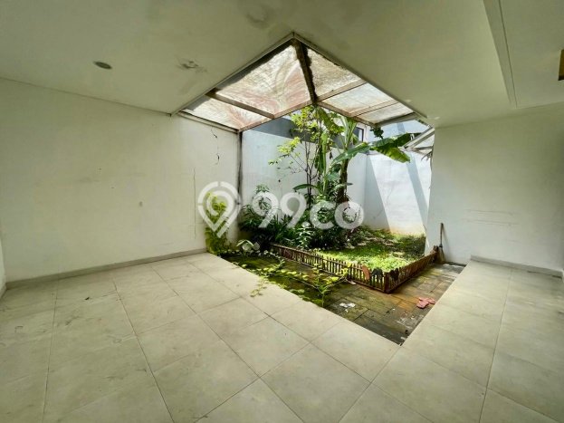 Rumah Mewah LB 200m2 Siap Huni Desain Elegan di BSD Avani, Tangerang Rumah Mewah LB 200m2 Siap Huni Desain Elegan di BSD Avani, Tangerang