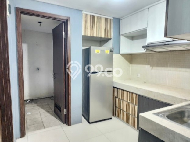 Apartemen Disewakan 3 Kamar Murah Siap Huni di Jakarta Barat, Luas 88m2 Apartemen Disewakan 3 Kamar Murah Siap Huni di Jakarta Barat, Luas 88m2
