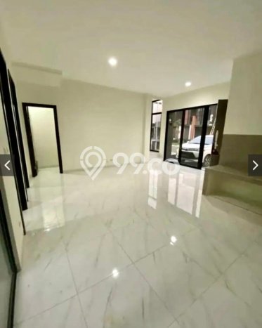 Jual Rumah Bagus Siap Huni LB 116m2 di Cikupa, Tangerang Jual Rumah Bagus Siap Huni LB 116m2 di Cikupa, Tangerang
