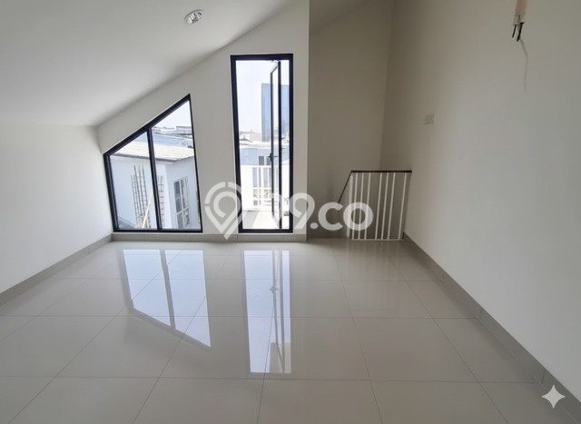 Jarang Ada! Rumah Kontrakan 3 Kamar Bagus Siap Huni Jakarta Garden City Jarang Ada! Rumah Kontrakan 3 Kamar Bagus Siap Huni Jakarta Garden City