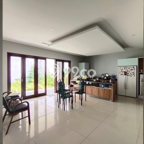 For Sale Rumah Elit Exclusive di Kebon Jeruk, Jakarta Barat For Sale Rumah Elit Exclusive di Kebon Jeruk, Jakarta Barat