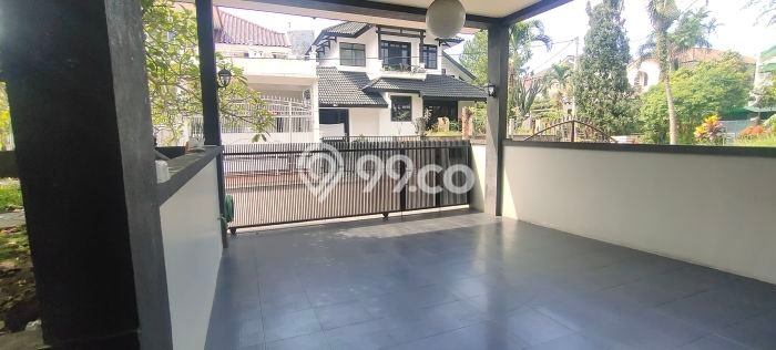 Rumah Elit Modern Siap Huni di Pajajaran Bogor Rumah Elit Modern Siap Huni di Pajajaran Bogor