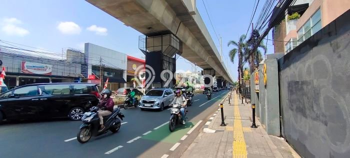 Dijual! Ruko di Fatmawati Jakarta Selatan LT 64m2 / LB 225m2 Kawasan Strategis Dijual! Ruko di Fatmawati Jakarta Selatan LT 64m2 / LB 225m2 Kawasan Strategis