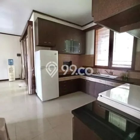 Disewakan! Rumah 3 Kamar Tidur &
2 Kamar Mandi di Dago, Bandung Disewakan! Rumah 3 Kamar Tidur &
2 Kamar Mandi di Dago, Bandung