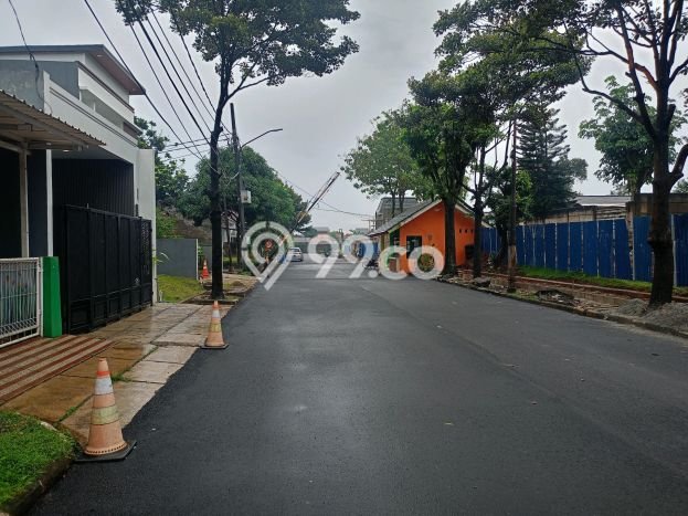 For Sale Hunian Rumah Terawat 3 KT di Graha Raya, Tangerang For Sale Hunian Rumah Terawat 3 KT di Graha Raya, Tangerang