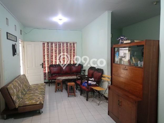 For Sale Hunian Rumah Terawat 3 KT di Graha Raya, Tangerang For Sale Hunian Rumah Terawat 3 KT di Graha Raya, Tangerang