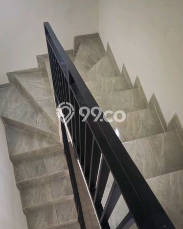 For Sale Rumah 4 Kamar Lokasi Strategis Bagus dan Strategis di BSD For Sale Rumah 4 Kamar Lokasi Strategis Bagus dan Strategis di BSD
