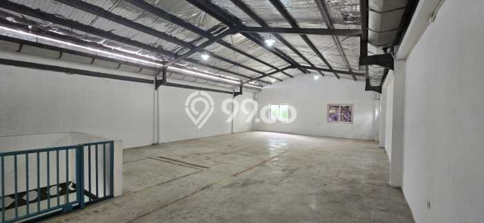 Unit Gudang Disewa Lokasi Penjaringan, Jakarta Utara Spesifikasi Luas Bangunan 630m2 Unit Gudang Disewa Lokasi Penjaringan, Jakarta Utara Spesifikasi Luas Bangunan 630m2