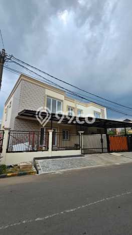 Rumah Minimalis 3 Kamar Terawat di Kompleks Perumahan Gading Serpong, Tangerang Rumah Minimalis 3 Kamar Terawat di Kompleks Perumahan Gading Serpong, Tangerang