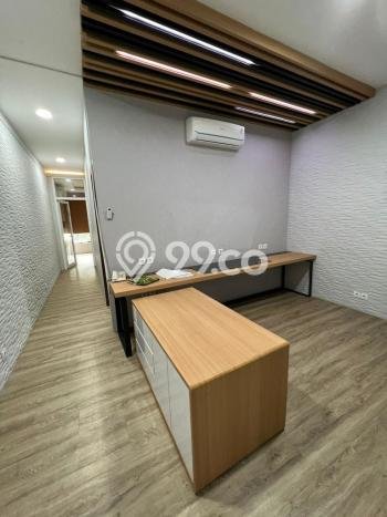 Ruko Dijual di Prime Area Jakarta Barat Luas 227m2 Ruko Dijual di Prime Area Jakarta Barat Luas 227m2