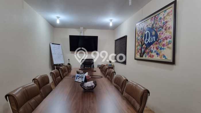Gudang Premium di Bantar Gebang, Luas 1700m², Mainroad, Tingkat Keramaian Tinggi Gudang Premium di Bantar Gebang, Luas 1700m², Mainroad, Tingkat Keramaian Tinggi