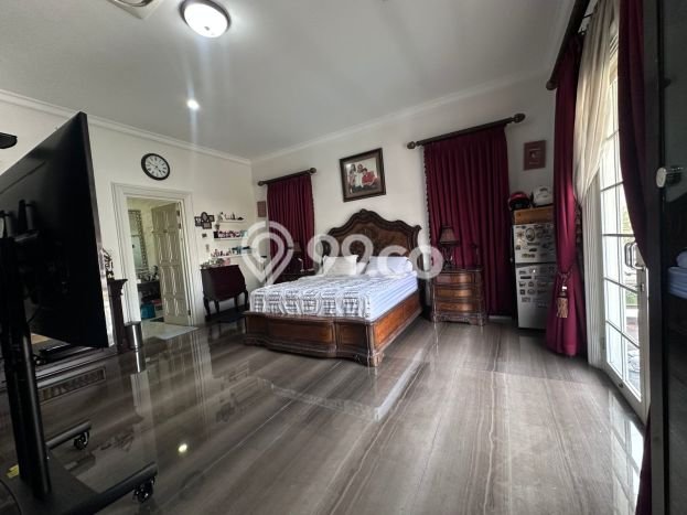 Hunian Eksklusif Siap Huni LT 1394m2 di Ciputat Timur, Tangerang Selatan Hunian Eksklusif Siap Huni LT 1394m2 di Ciputat Timur, Tangerang Selatan