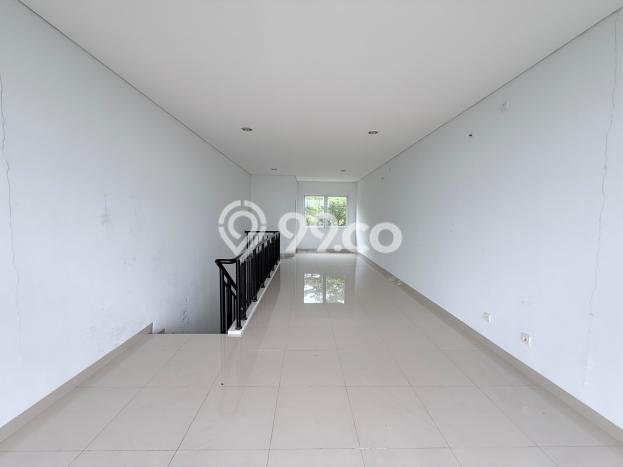 Ruko Dijual di Prime Area Tangerang Luas 202m2 Ruko Dijual di Prime Area Tangerang Luas 202m2