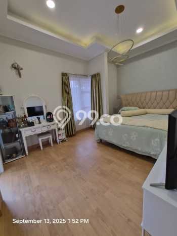 Rumah Elit Modern Tanpa Renovasi di Gading Serpong Tangerang Rumah Elit Modern Tanpa Renovasi di Gading Serpong Tangerang