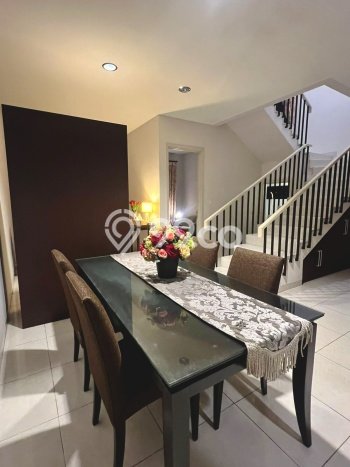Rumah Elit Modern Tanpa Renovasi di Alam Sutera Tangerang Rumah Elit Modern Tanpa Renovasi di Alam Sutera Tangerang